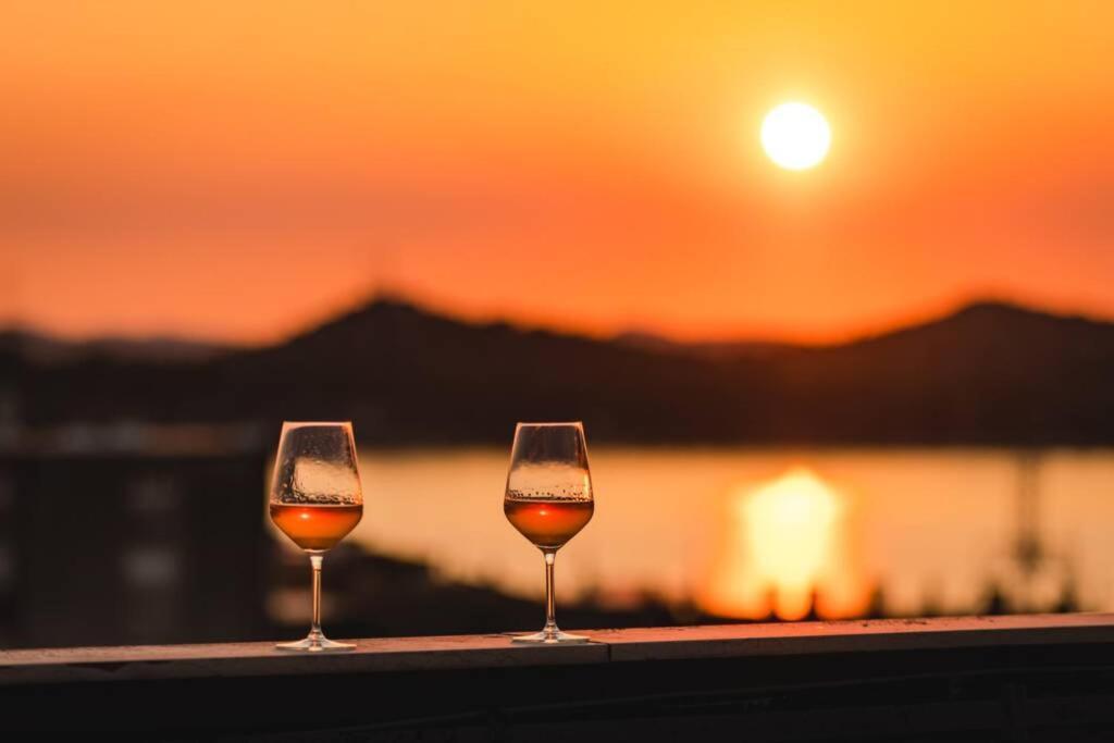The Spot - Rooftop In The City Centre + Parking Sibenik Exterior photo